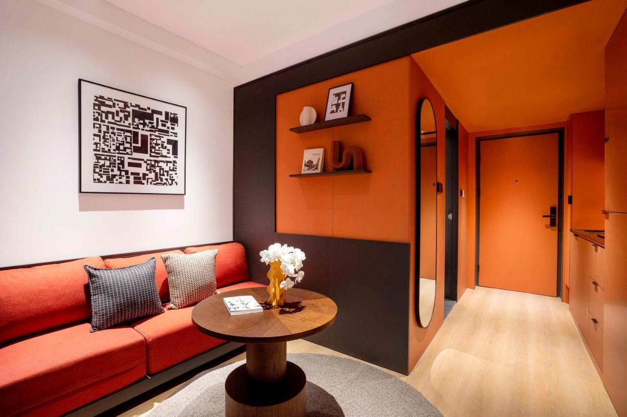 Base-Beijing Wangfujing Serviced Apartment- In Hutong &Bike Rental &Close To Forbidden City, Tian'Anmen Square &Subway Nearby &Free Coffee &Washing Machine,Kitchen &Restaurant Discount &English Speaking &High Speed Free Wifi Exterior foto