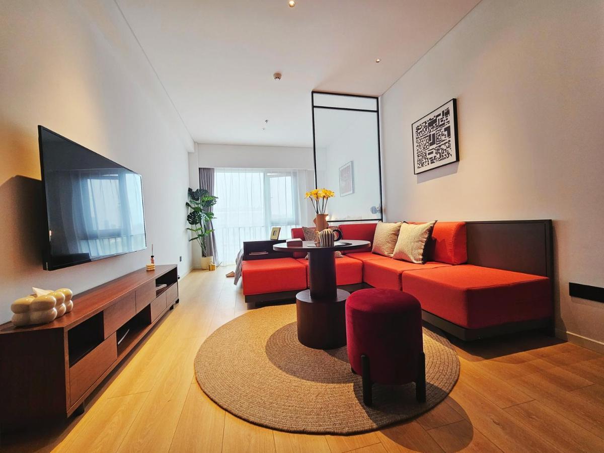 Base-Beijing Wangfujing Serviced Apartment- In Hutong &Bike Rental &Close To Forbidden City, Tian'Anmen Square &Subway Nearby &Free Coffee &Washing Machine,Kitchen &Restaurant Discount &English Speaking &High Speed Free Wifi Exterior foto