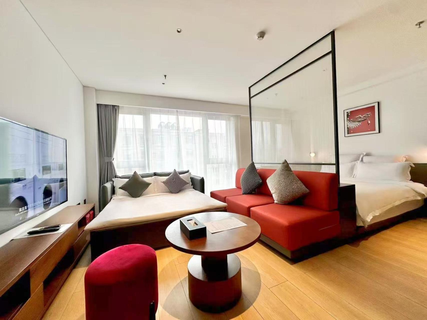 Base-Beijing Wangfujing Serviced Apartment- In Hutong &Bike Rental &Close To Forbidden City, Tian'Anmen Square &Subway Nearby &Free Coffee &Washing Machine,Kitchen &Restaurant Discount &English Speaking &High Speed Free Wifi Exterior foto